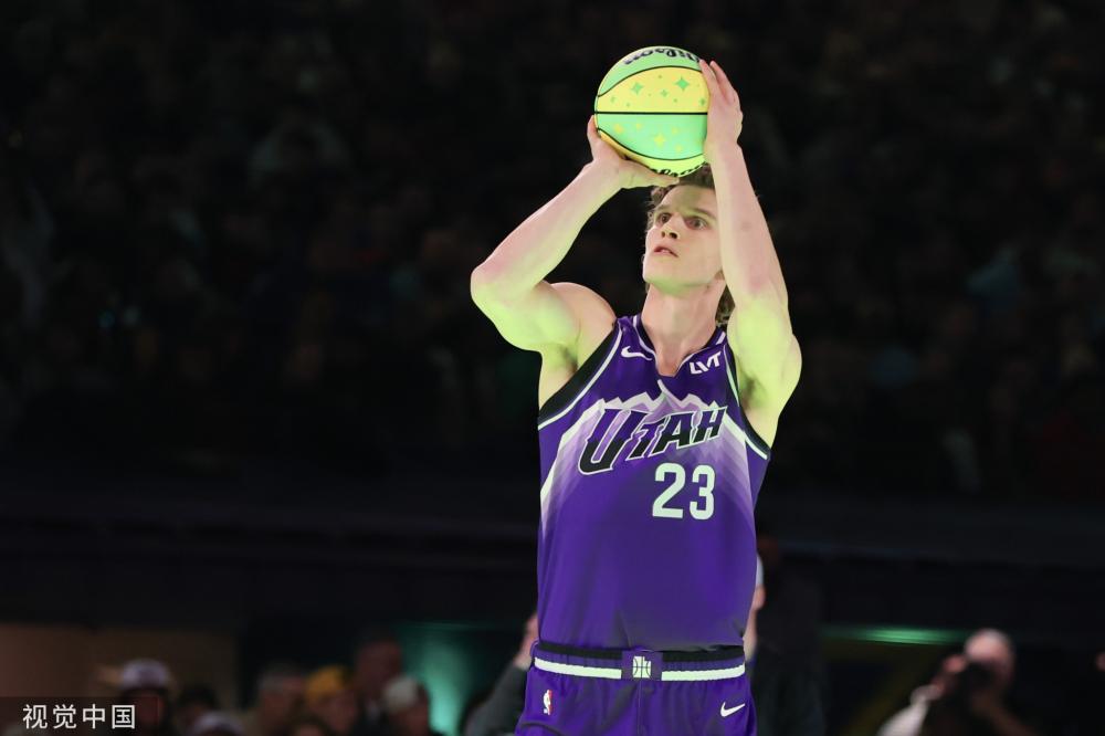 表现仍然令 表现仍然令