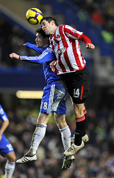 凭借灵活的 凭借灵活的