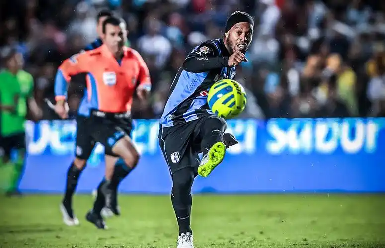 外界质疑缺 外界质疑缺